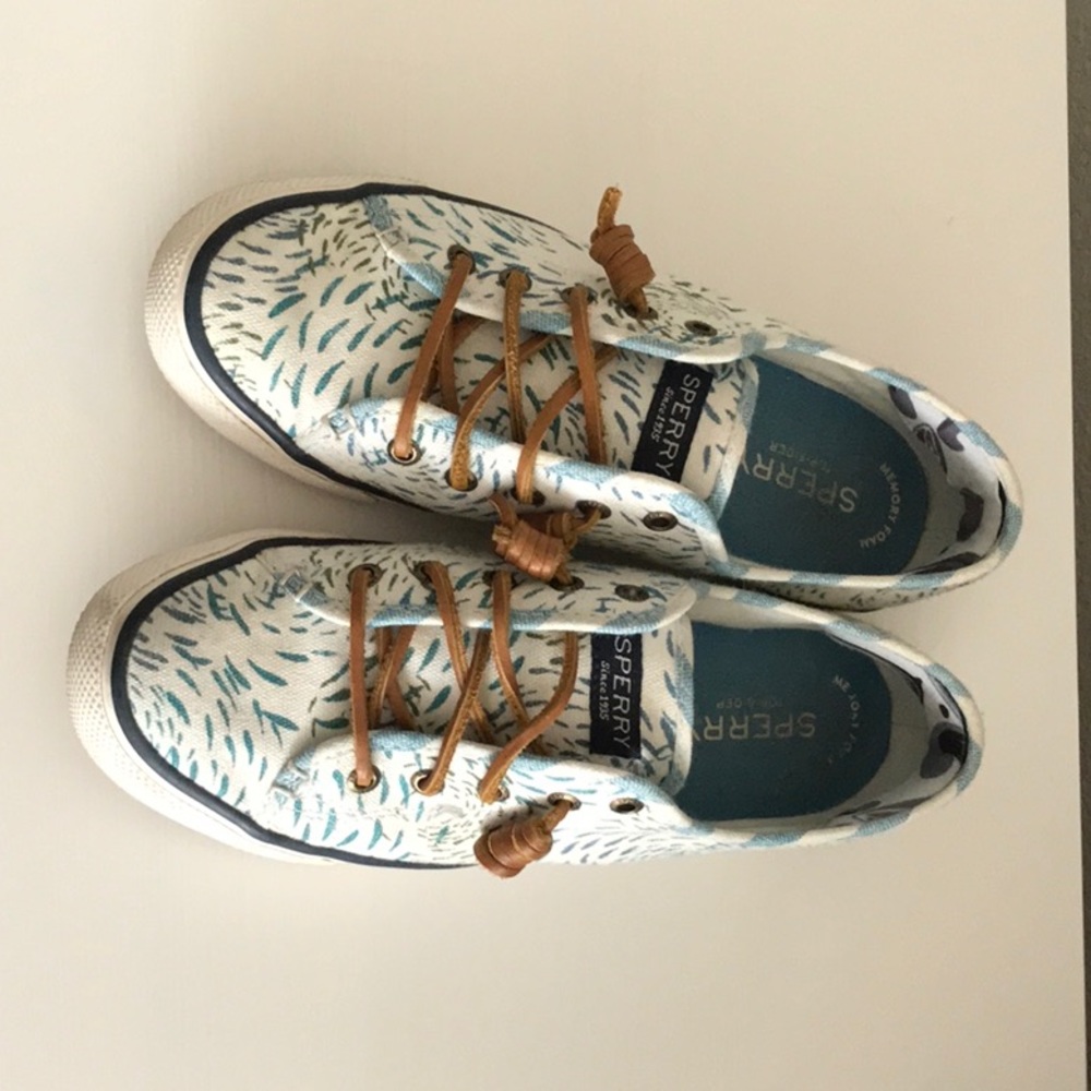 Sperry memory foam shoes
